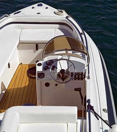 Interior of a clean boat. 