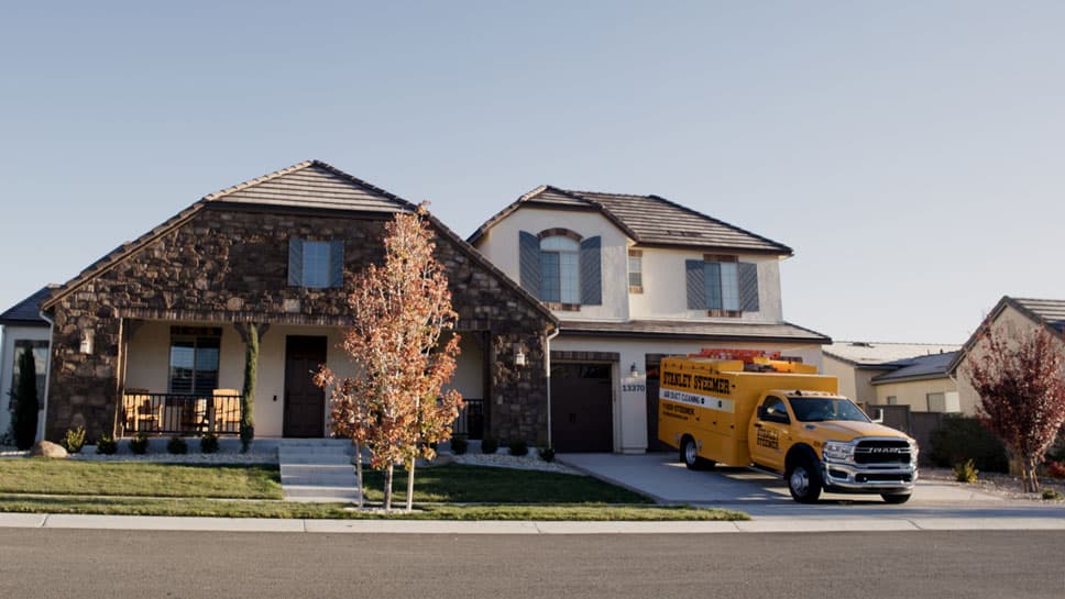 stanley-steemer-van-in-driveway