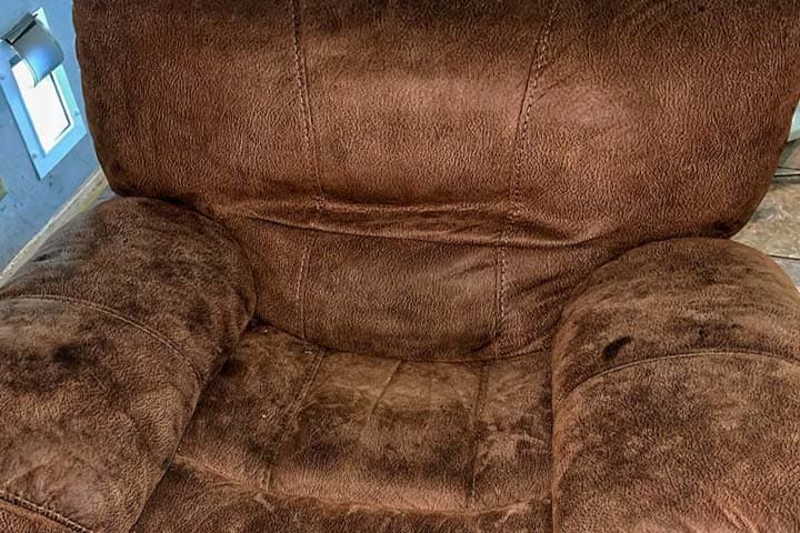 Dried out, unclean leather chair